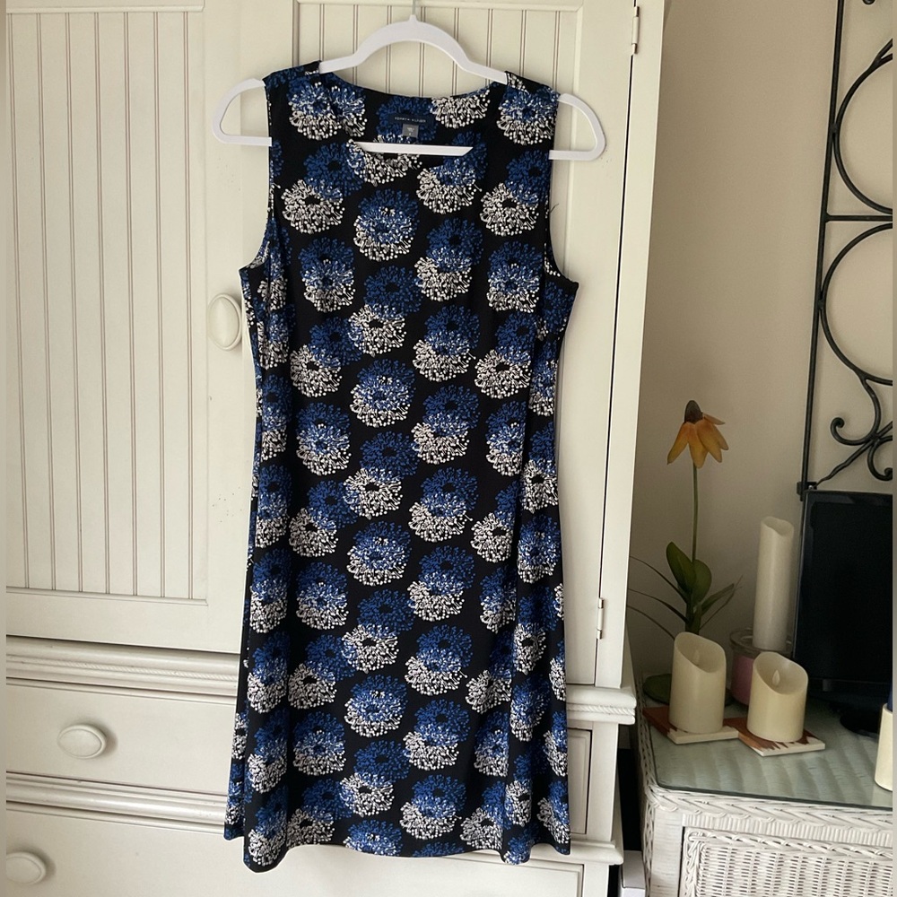Tommy Hilfiger Blue Floral / Fireworks Sleeveless Summer Dress ☀️ 🧨